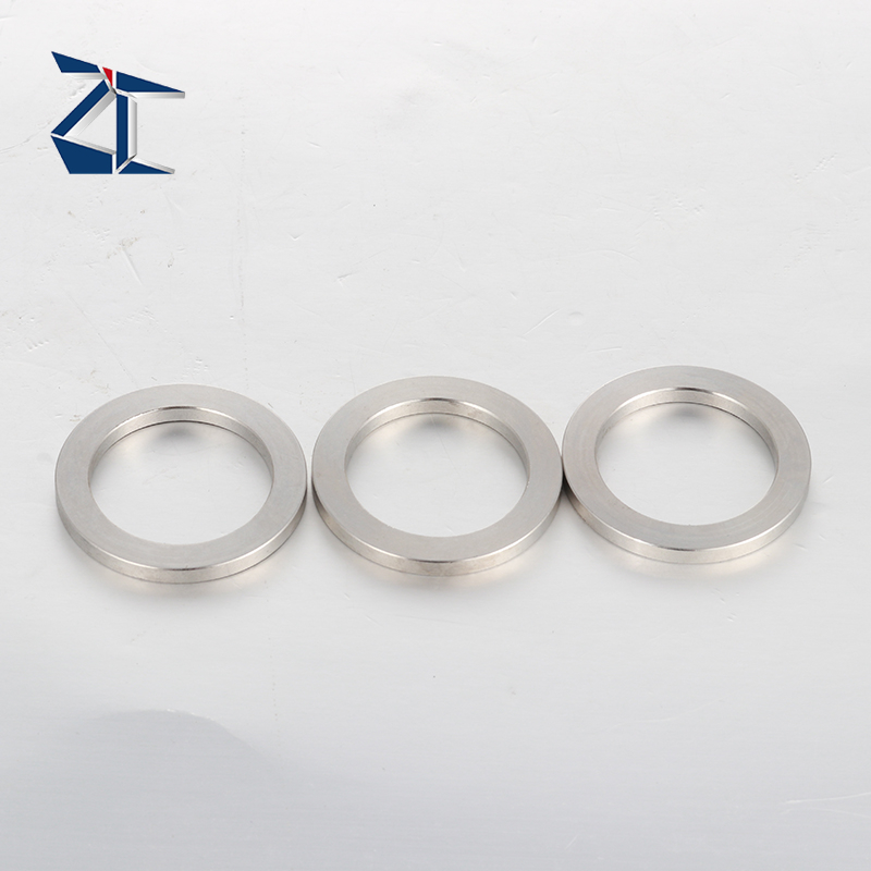 Nh&agrave; m&aacute;y T&ugrave;y chỉnh c&aacute;c v&ograve;ng giữ V&ograve;ng tr&ograve;n V&ograve;ng tr&ograve;n b&ecirc;n ngo&agrave;i v&agrave; b&ecirc;n trong V&ograve;ng Seeger Din471 Din472 V&ograve;ng tr&ograve;n th&eacute;p 12 mm