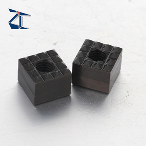 แป้นยึดสี่เหลี่ยม ZT20