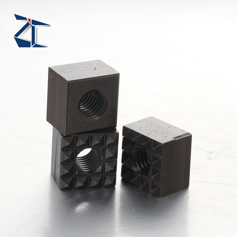 Накладка захвата квадратная ZT20