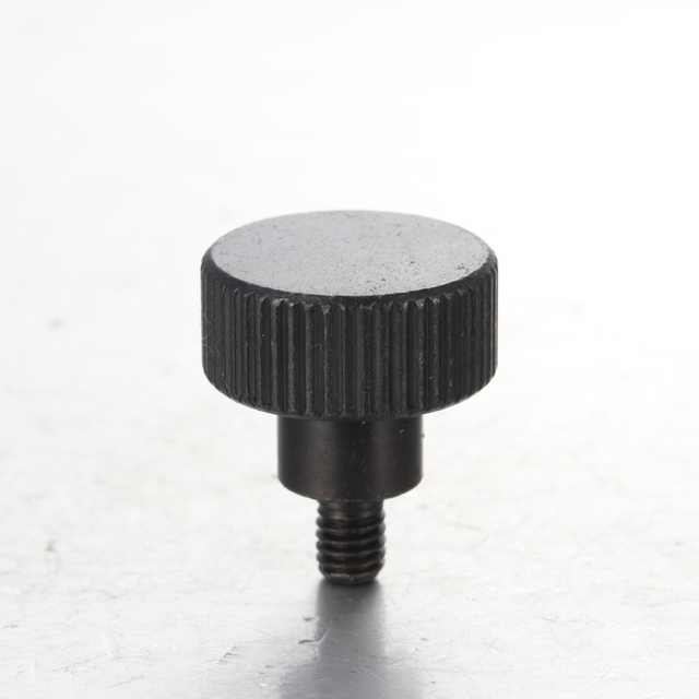 Boutons molet&eacute;s de petit diam&egrave;tre NOBC 
